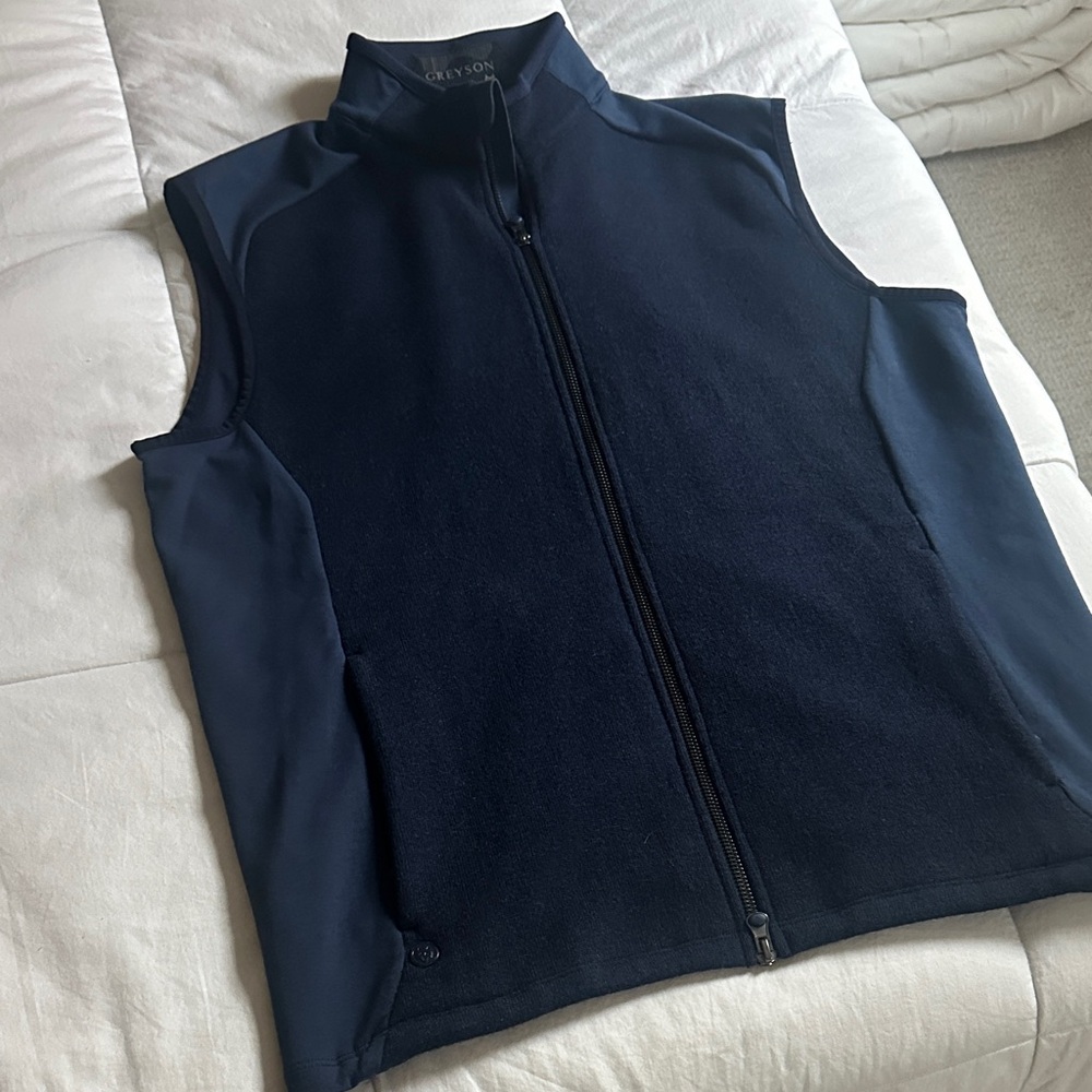 Greyson Men's Navy Windbreaker